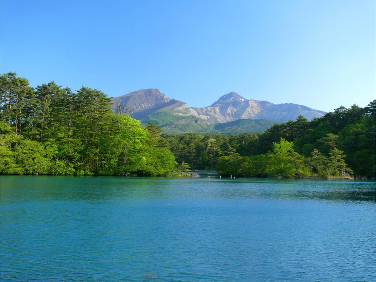 Urabandai Lake Resort Goshiki No Mori Kitashiobara Exterior photo