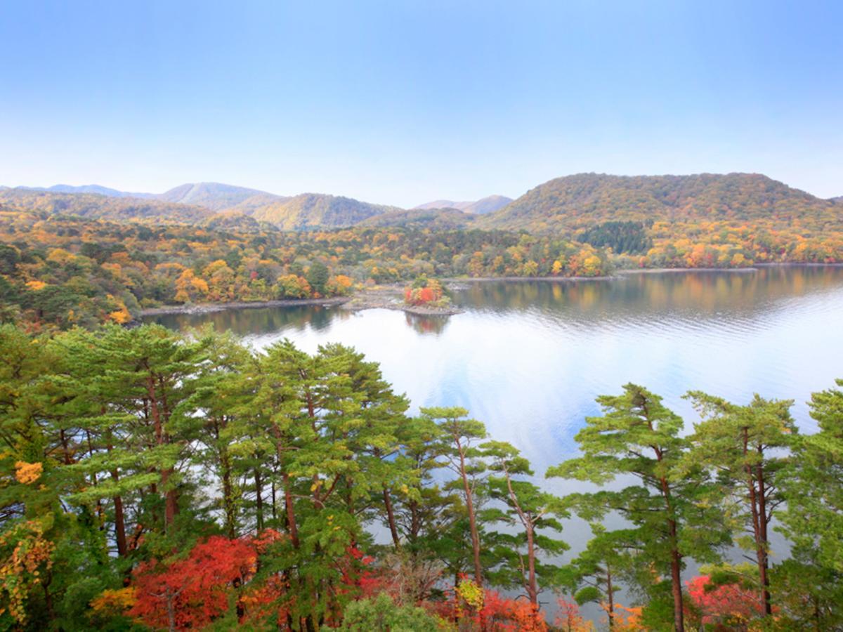 Urabandai Lake Resort Goshiki No Mori Kitashiobara Exterior photo